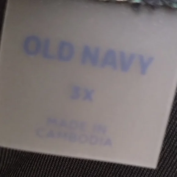 Old Navy Plus Size Tropical Print Women's Swimsuit - Picture 13 of 14